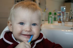 brushing-teeth-787630_640.jpg brushing-teeth-787630_640.jpg
